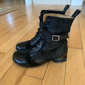 Fluevog Fellowship Ellison Boot